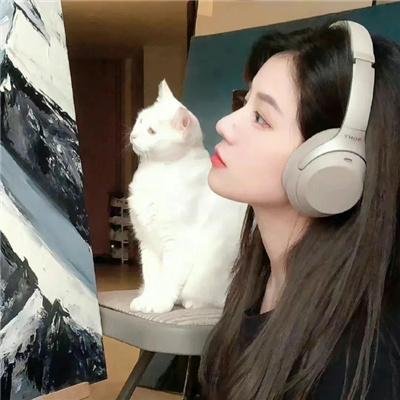 金爪女郎